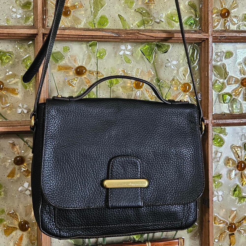 Vintage fossil black pebbled leather